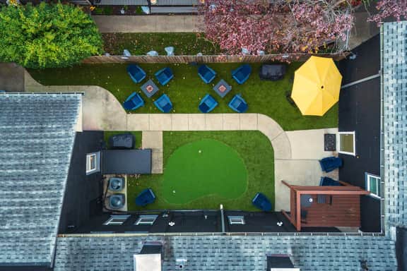 Stable #1 ~Walkable, BBQ, Fire Pits, Mini Golf - Image 3