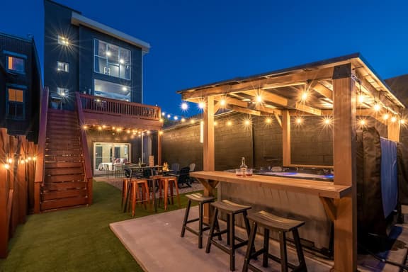 The Rickhouse | 6BR, Hot Tub, Firepit, NuLu - Image 1